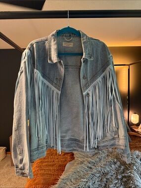 UNTAMED PETALS BY AMANDA JUDGE Light Blue Fringe Denim Jacket